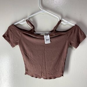 [XS] NWT Bozzolo Off-the-Shoulders Crop Top– Taupe
